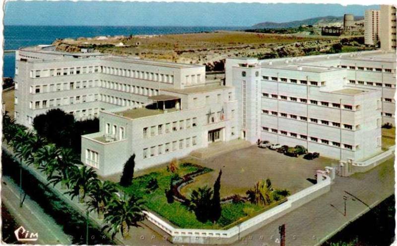 700  COL MOD JF 1967 lycee francais pasteur.JPG